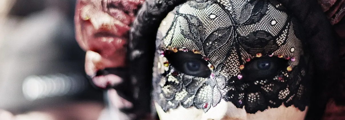 70218900 ringede – skal jeg svare?