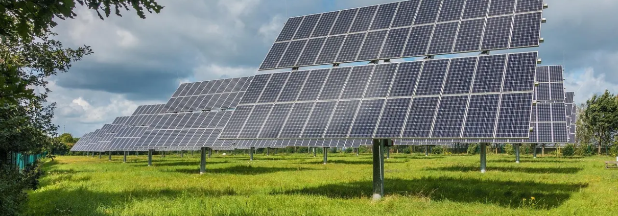 Hvor mange solceller er der i Danmark? - Overraskende tal og hvad det betyder for dig